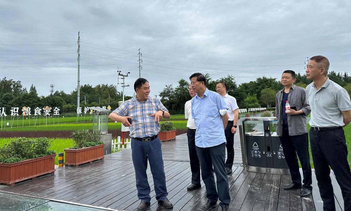 C:\Users\Administrator\Desktop\省國(guó)資經(jīng)營(yíng)公司-workingfiles2022\5.會(huì)議&出差\2023年\（6頁(yè)19日）陪企業(yè)家協(xié)會(huì)彭主任到中農(nóng)潤(rùn)澤調(diào)研\(zhòng)微信圖片_20230621150422.jpg微信圖片_20230621150422